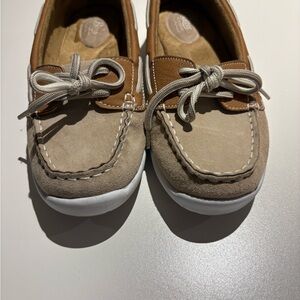 Bass ‘Go To Comfort’ Women's Boat Shoe in Tan & Brown Seude& Leather Combination